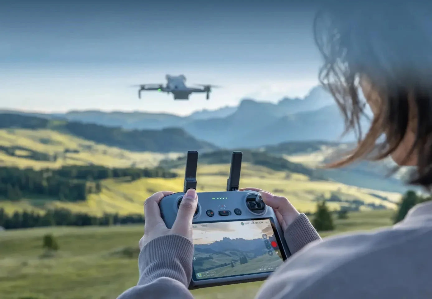 Young at Heart Online Mall DJI Mini 5 Pro FlyMoreRC2